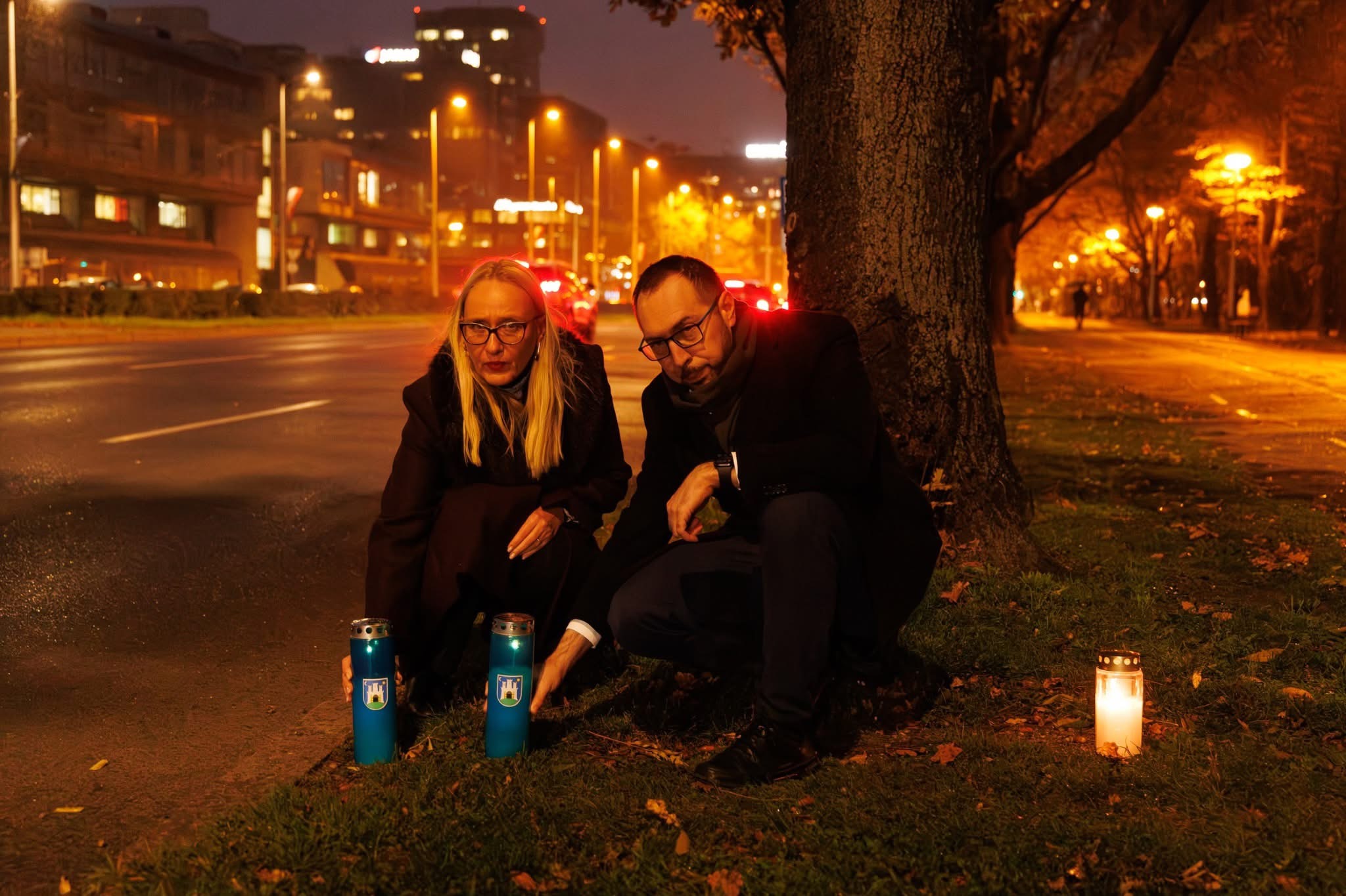 Svijeće za Vukovar i Škabrnju