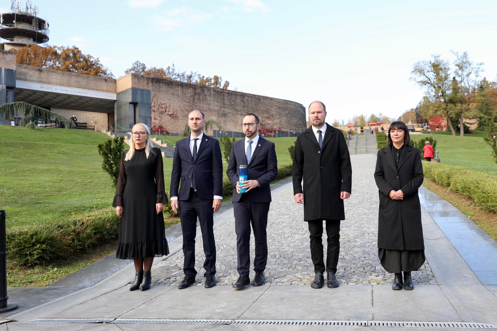 Polaganje vijenaca u povodu obilježavanja blagdana Svih svetih