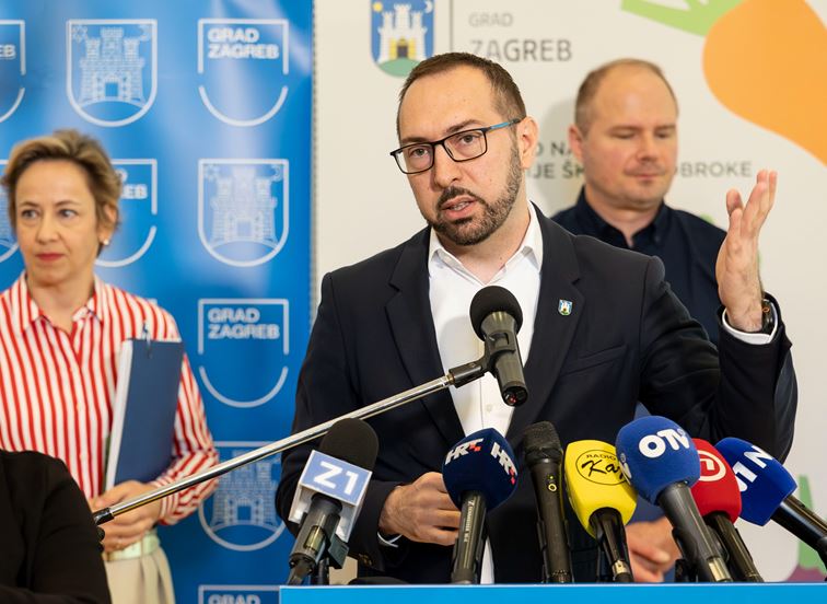 Projekt „Eko hrana u školama“ proširen na vrtiće i obuhvatit će oko 21.000 djece